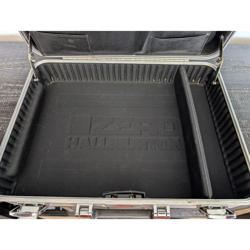 Zero Halliburton Elite Aluminum Briefcase Vintage Hardside Case 18